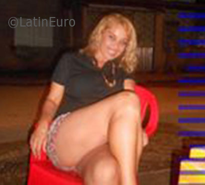 Date this good-looking Brazil girl Viviane from itabuna BR9730