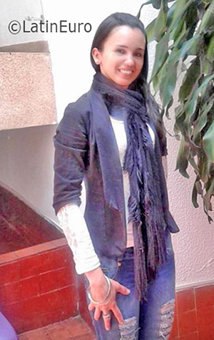 Date this cute Colombia girl Diana Milena from Bucaramanga CO19146