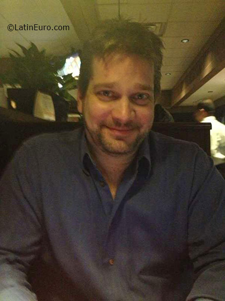 Date this cute United States man Willybobby001 from California US17498