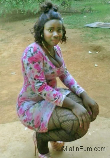 Date this charming Jamaica girl Abigail from Kingston JM2341