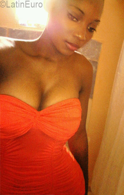Date this beautiful Dominican Republic girl Jenny from bavaro DO26437