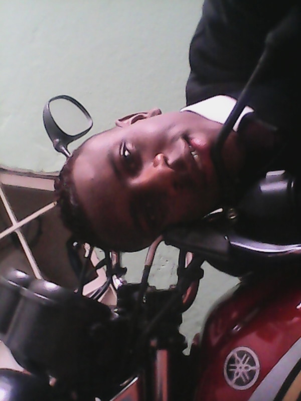 Date this sultry Colombia man Lex from Bogot&aacute; CO19407