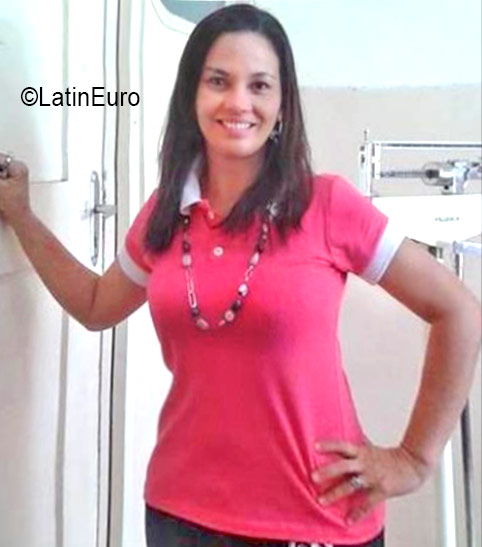 Date this georgeous Brazil girl Maria from Parintins BR9764