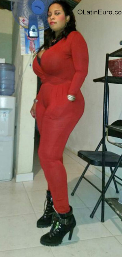 Date this tall Dominican Republic girl Gladys from Santo Domingo DO26602