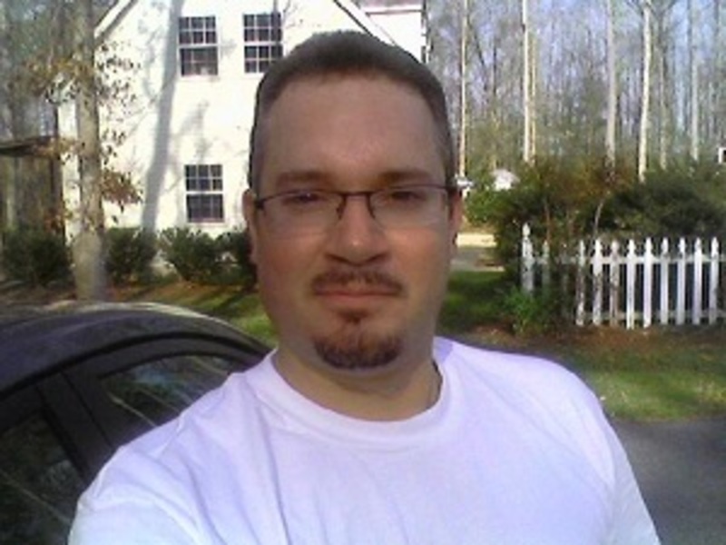 Date this funny United Kingdom man Edwin20 from Alama GB892
