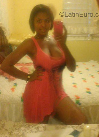 Date this georgeous Dominican Republic girl Belkaris from Mao Valverde DO26722