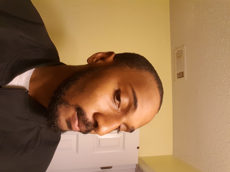 Date this tall United States man Rashad from Atlanta US17672