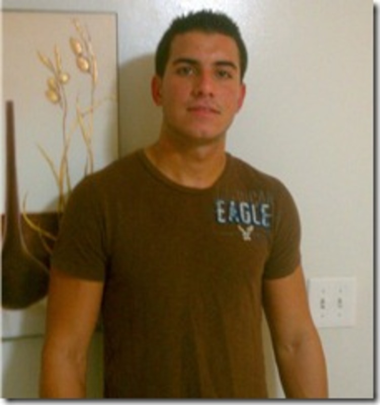Date this happy Colombia man Alejandro cante from Bogota CO19664