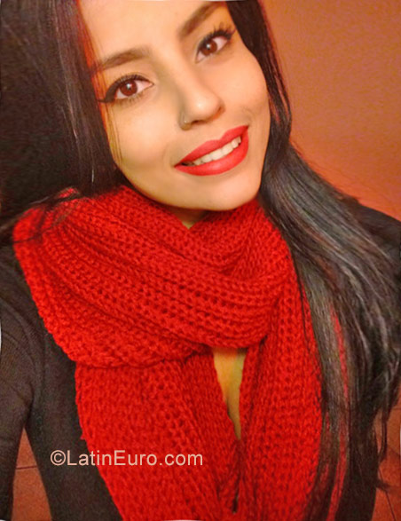 Date this exotic United States girl Tayana from Newark US17702
