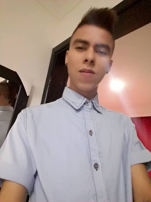 Date this sultry Colombia man Diego valencia from Pereira CO19818