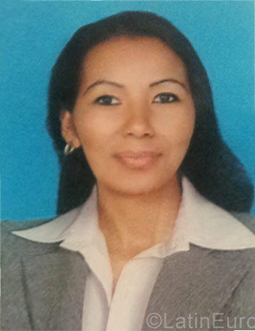 Date this georgeous Colombia girl Maria from Cali CO19835