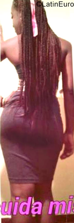 Date this stunning Colombia girl Isavela from Medellin CO19837