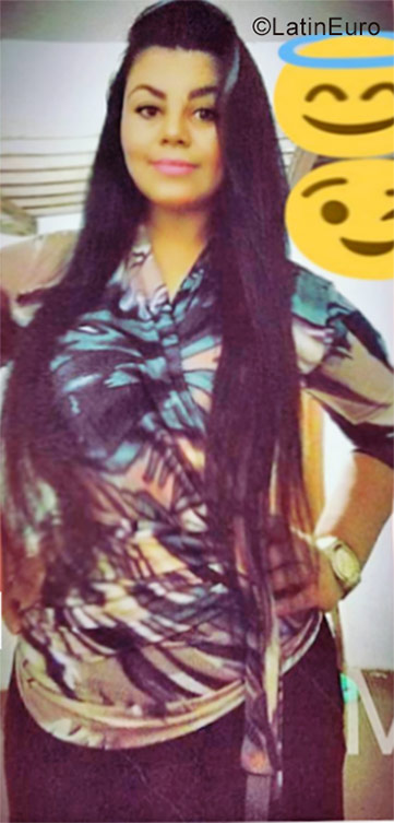 Date this gorgeous Brazil girl Martha from Cachoeirinha BR9858