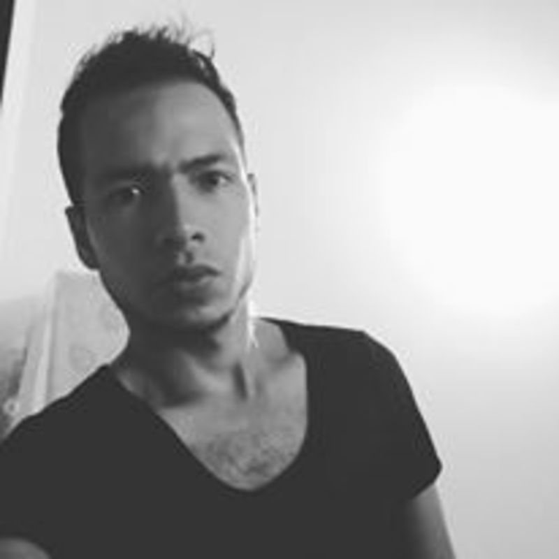 Date this hot Colombia man Antonio from Armenia CO20261