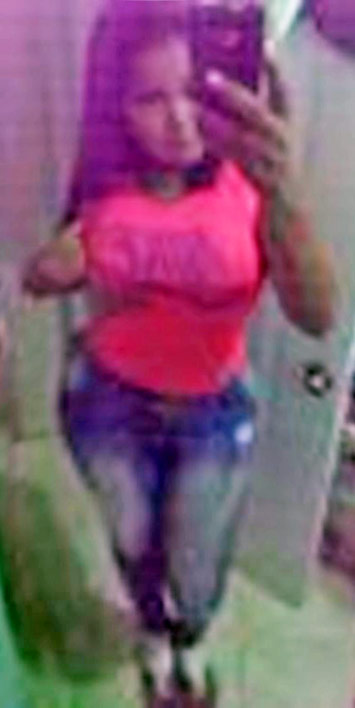 Date this funny Dominican Republic girl Laura from Santo Domingo DO27463