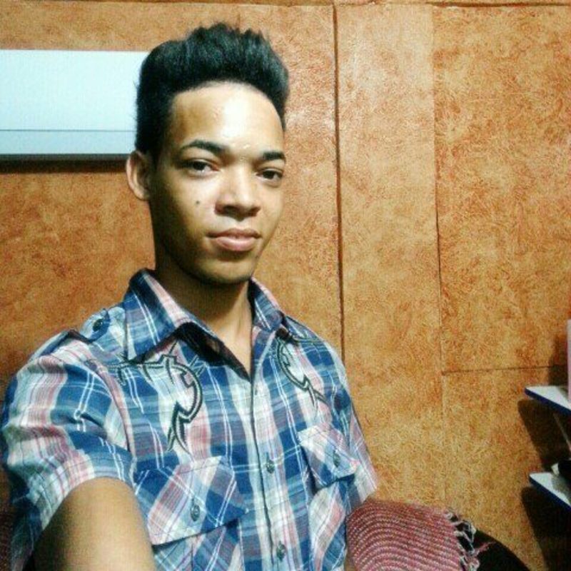 Date this charming Dominican Republic man Henry from Santiago Rd DO27535