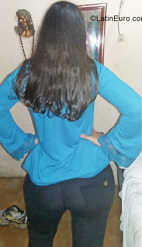 Date this happy Brazil girl Grace from Teofilo Otoni BR9939