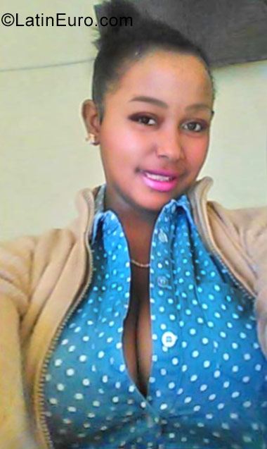 Date this good-looking Dominican Republic girl Jenifer from Santiago DO27949