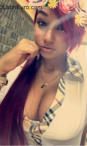 Date this nice looking Dominican Republic girl Colitalinda from Santiago DO28176