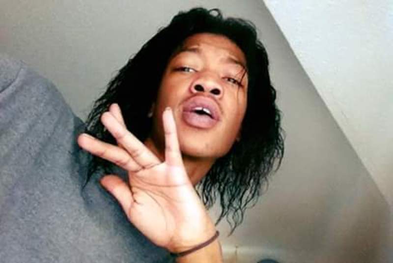 Date this young United States man MistaArt from San Antonio US18041