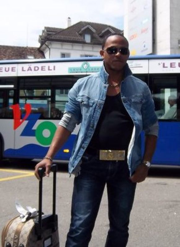 Date this happy Dominican Republic man Euclides giron from Santiago DO28226