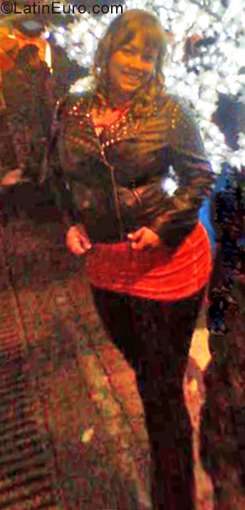 Date this cute Colombia girl Claribeth from Bogota CO21136