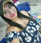attractive Colombia girl Carolina from Barranquilla CO21281