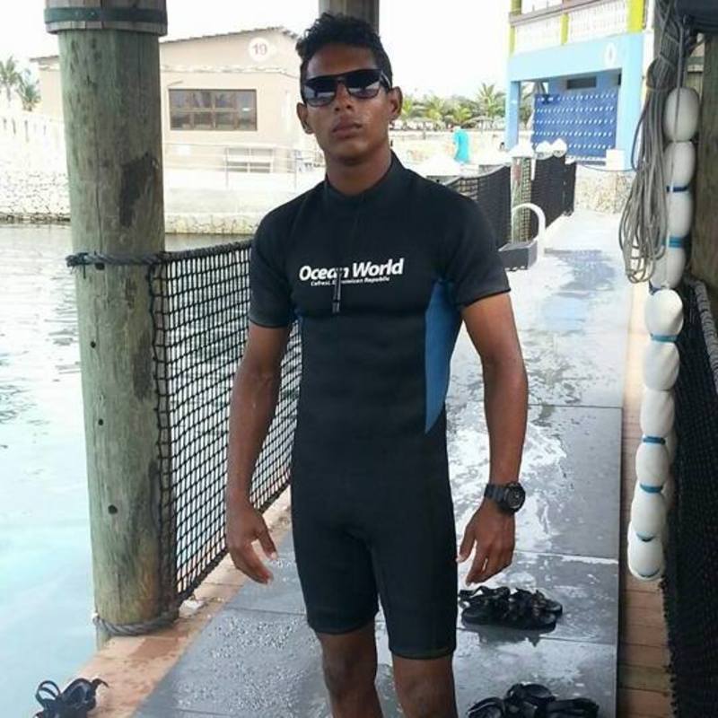 Date this tall Dominican Republic man Jose abel from Puerto Plata DO28508