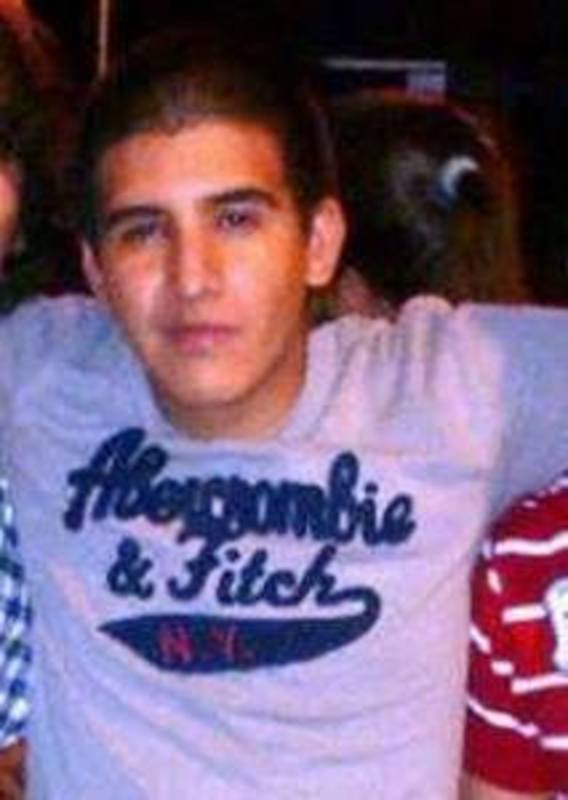 Date this beautiful Colombia man Cristian andres from Cali CO21348