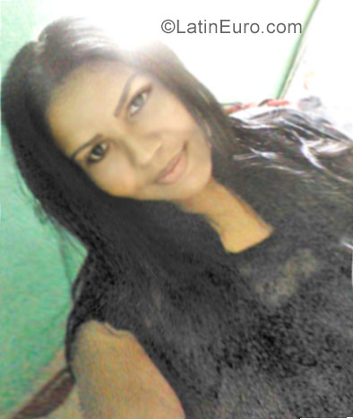 Date this exotic Brazil girl Priscila from Nova Iguacu BR10050