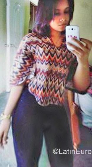 Date this athletic Dominican Republic girl Mayalang from Santiago DO28901