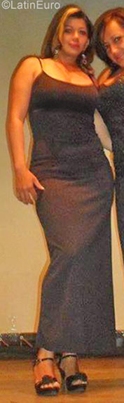 Date this foxy Colombia girl Negra from Popayan CO21599