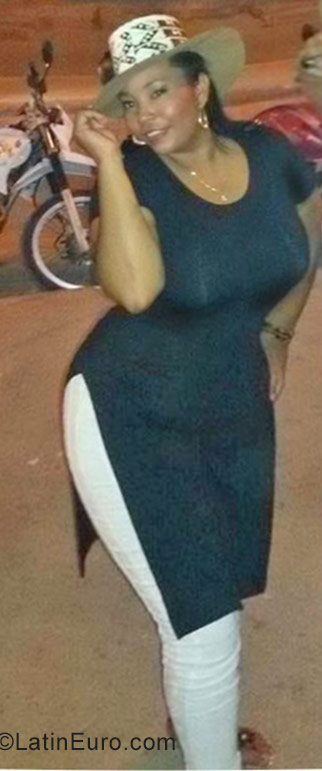 Date this young Colombia girl Norys Bellido from Medellin CO21622