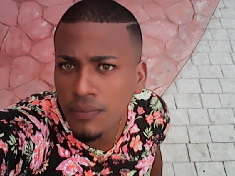 Date this pretty Cuba man Adrian from Santiago De Cuba CU87
