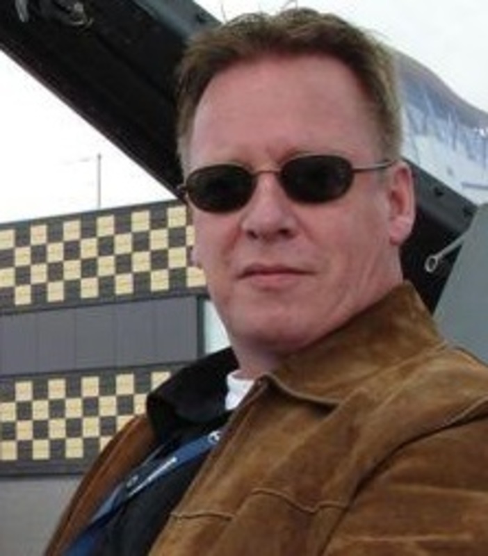 Date this funny United States man Petershinne from Chicago US18230