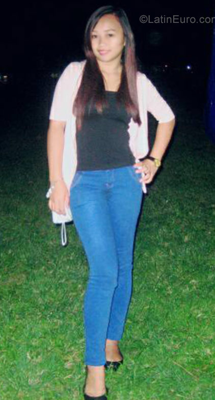 Date this fun Philippines girl Perly from Malaybalay City PH964