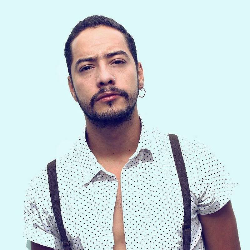 Date this fun Colombia man Julian Betancou from Bogota CO21800