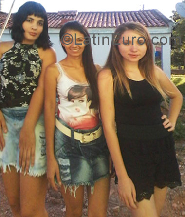 Date this funny Brazil girl Paloma from Pelotas BR10105