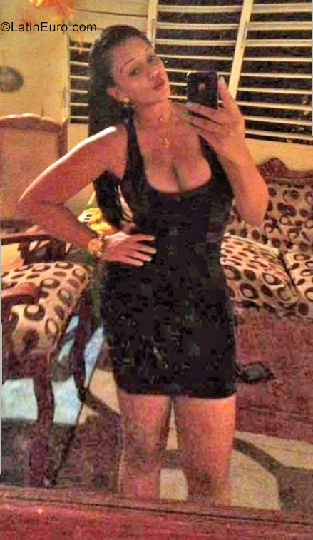 Date this cute Dominican Republic girl Elizabeth from Puerto Plata DO29343
