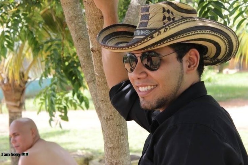 Date this athletic Colombia man ALBERTO from Bogota CO21881