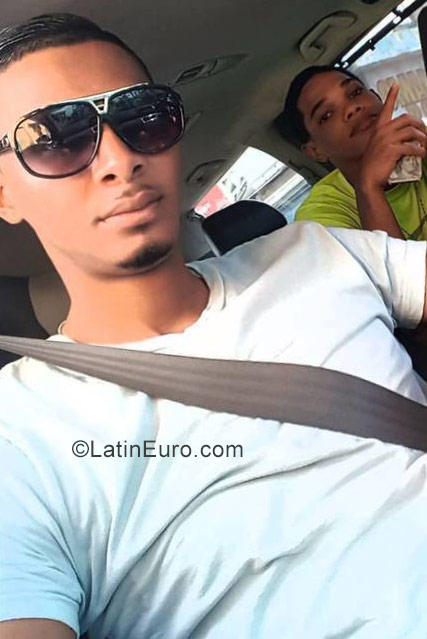 Date this passionate Dominican Republic man Mchael from La Romana DO29544