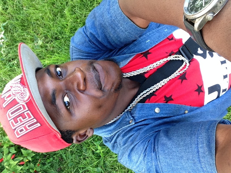 Date this nice looking Cameroon man Carinton from Bamenda CM256