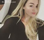 happy Colombia girl Lizeth tabares from Medellín CO22010