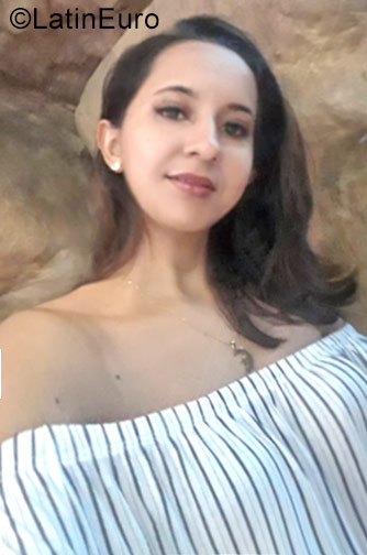 Date this cute Colombia girl Diana from Bogota CO22057