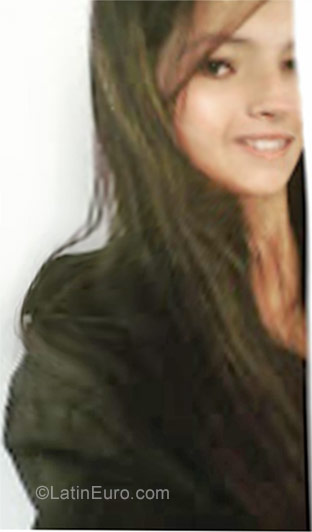 Date this foxy Colombia girl Lizet from Bogota CO22106