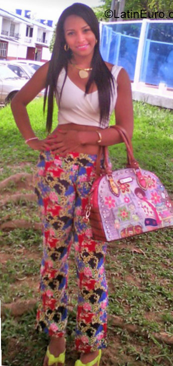 Date this cute Colombia girl Milu from Villavicencio CO22121