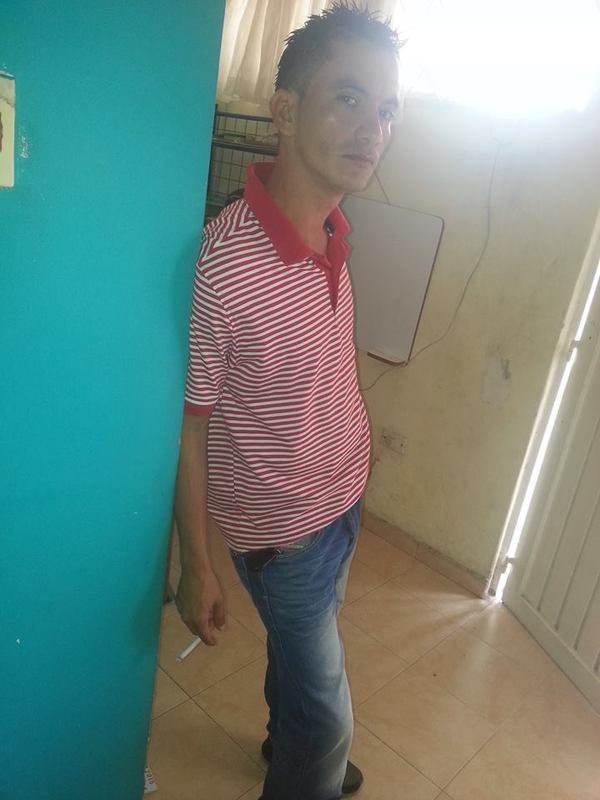 Date this happy Colombia man Marlon from Bucaramanga CO22214