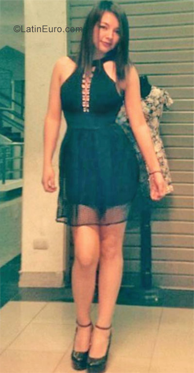 Date this charming Peru girl Monica from Lima PE1116