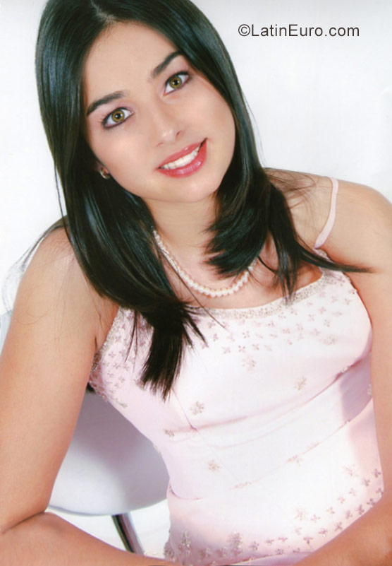 Date this funny Brazil girl Camila from Cascavel BR10285