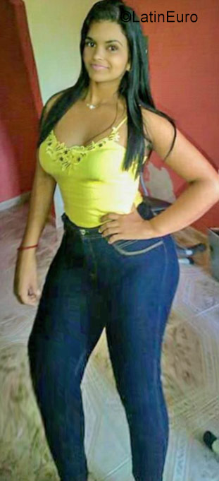 Date this good-looking Venezuela girl Marian from Maturin VE3873